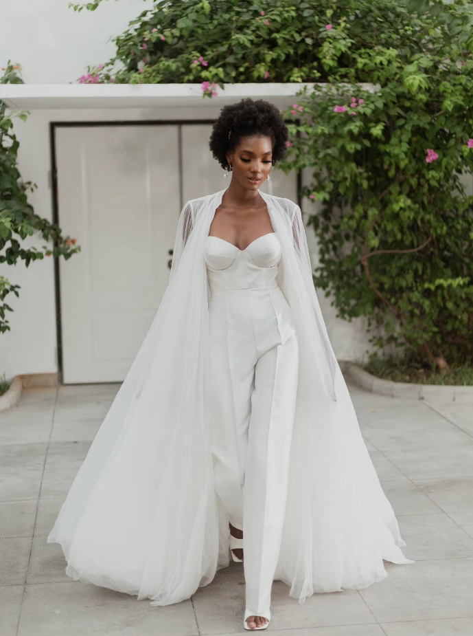 Lange Tüll Braut Jacke Romantisch Bodenlang in&nbsp;Weiß