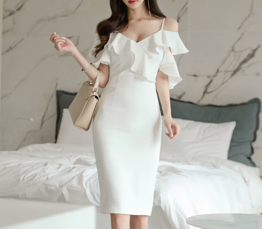 Spaghettiträger Etui Bleistift Standesamtkleid Charlie Knielang mit&nbsp;Rüschen