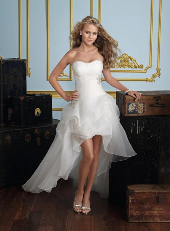 Schulterfreies A-Linie Vokuhila Brautkleid Danuta Vorne Kurz Hinten&nbsp;Lang