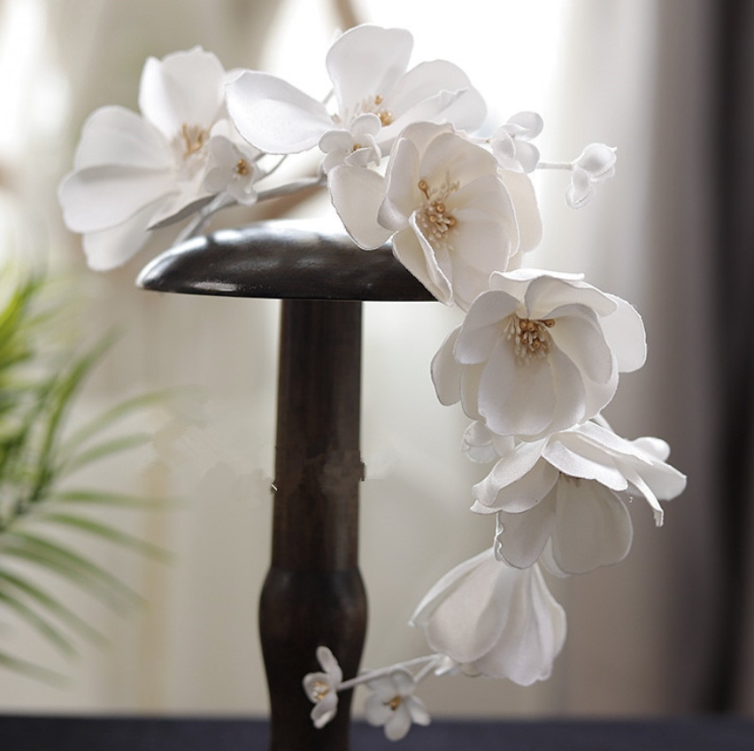 Blumen Braut Stirnband Romantisch in&nbsp;Weiß