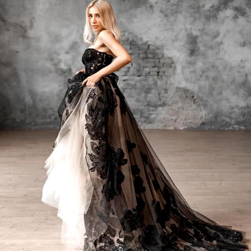 Gothic Style A Linie Brautkleid Coco Schulterfrei mit Schwarze&nbsp;Spitze