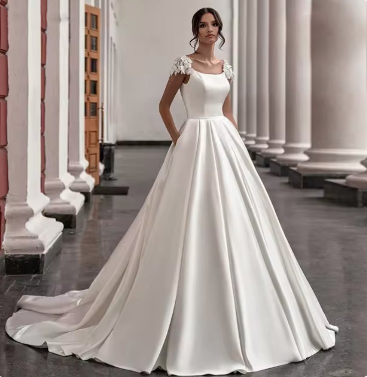 A Linie Brautkleid Cathlin Klassich mit Schleppe und&nbsp;Spitze