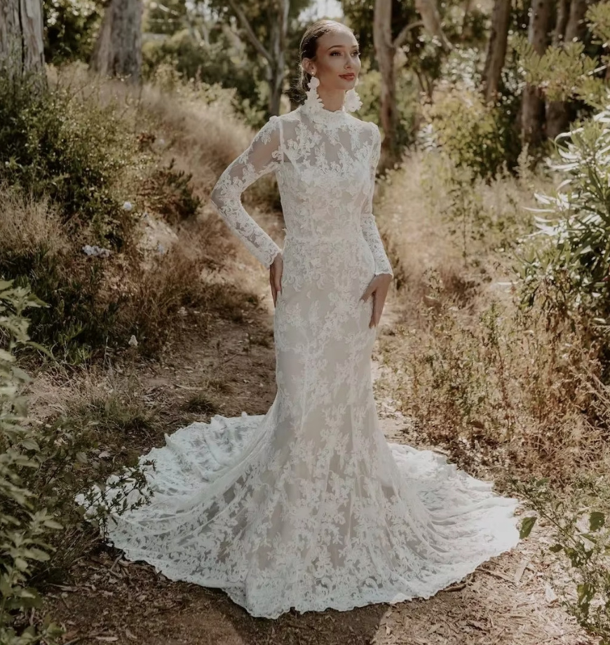 Boho Style I Linie Langarm Brautkleid Diandra aus Spitze mit&nbsp;Schleppe