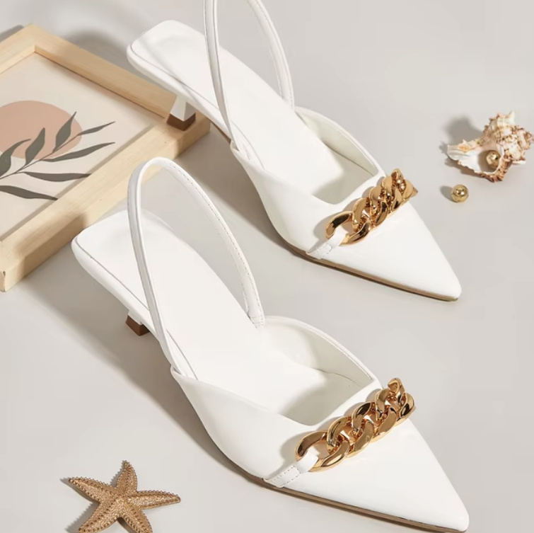 Braut Slippers Hochzeitsschuhe Chloé in Weiß mit Applikationen in&nbsp;Gold