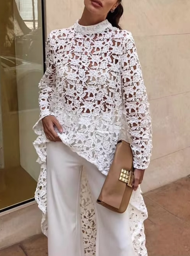 Elegante Langarm Bluse Delenn Vorne Kurz Hinten Lang aus Spitze in&nbsp;Weiß