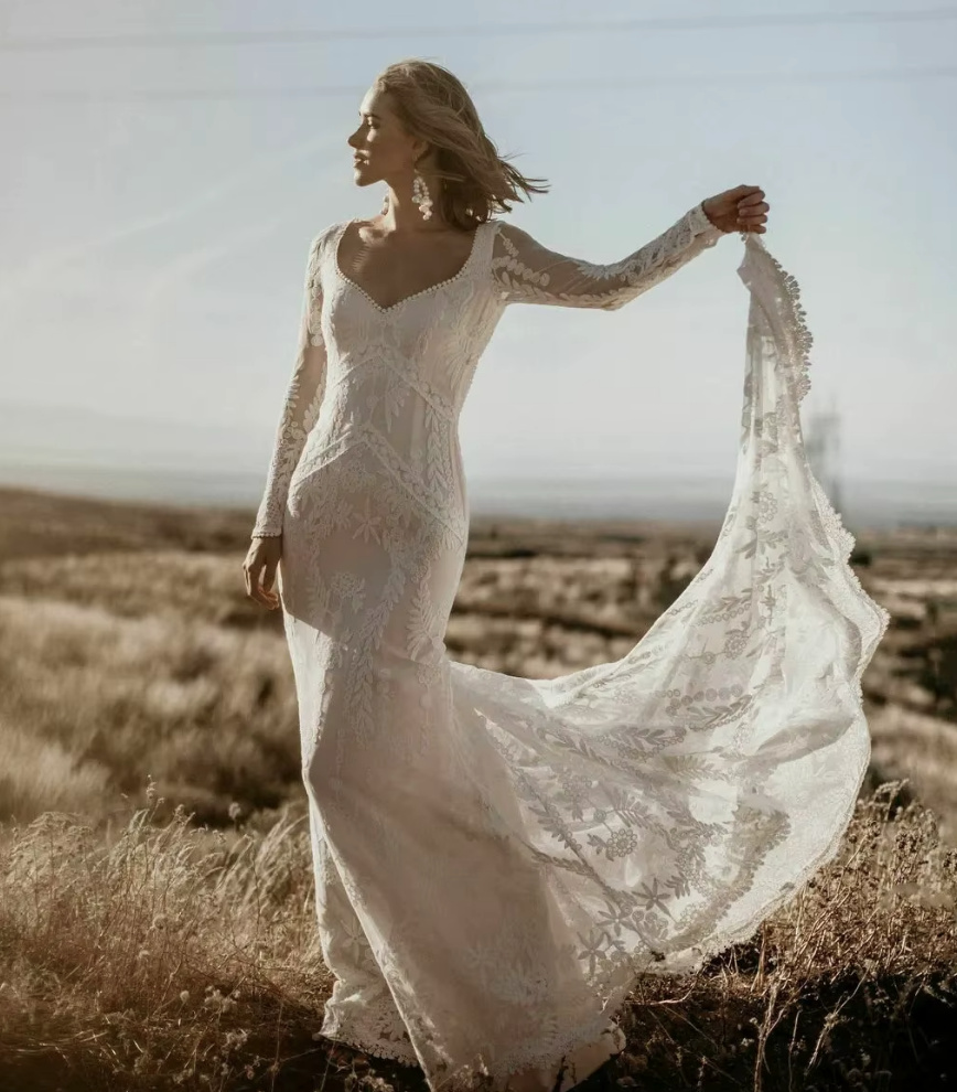 Langarm Fit and Flare Boho Style Brautkleid Dion aus&nbsp;Spitze