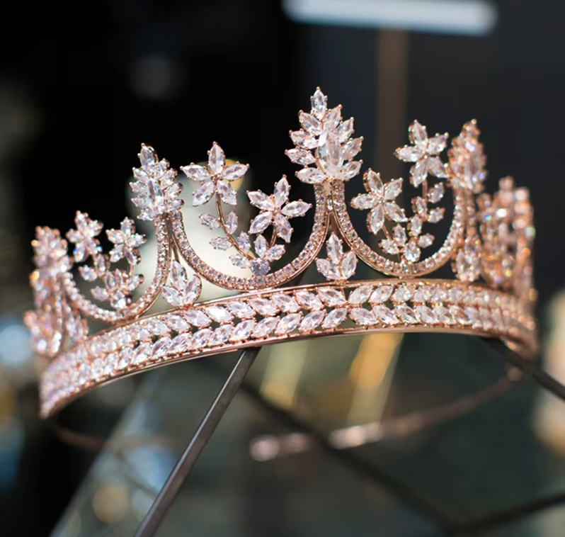 Royal Queen Kristall Zirconia Braut Krone Caecilia in Rose&nbsp;Gold