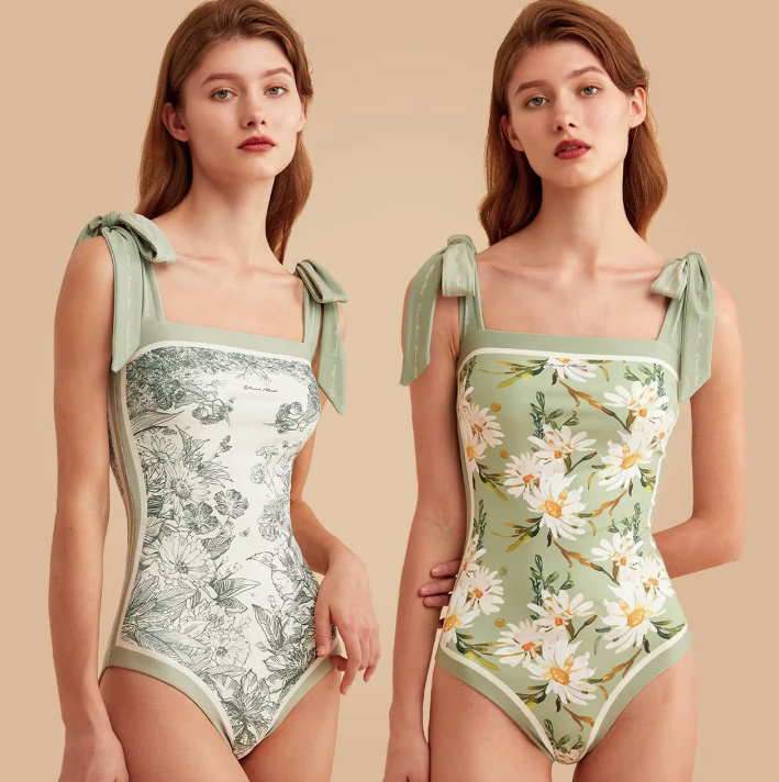 Vinatge Print Badeanzug Xandra Doppelseitig Bedruckt zum&nbsp;Wenden