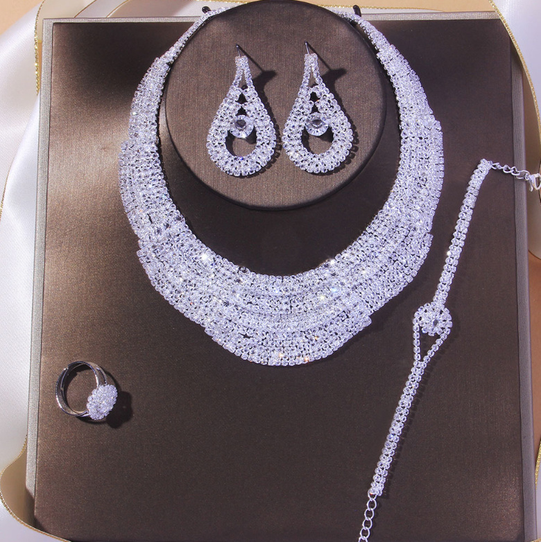 Multilayer Strass Brautschmuck Set Eireann Halskette Ohrringe Armband und&nbsp;Ring