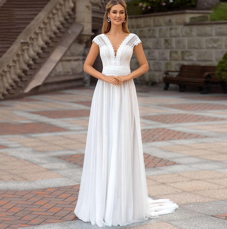 A-Linie Brautkleid Fedra mi V Ausschnitt und&nbsp;Pinselschleppe