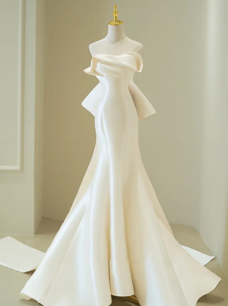 A Linie elegantes Brautkleid&nbsp;schulterfrei