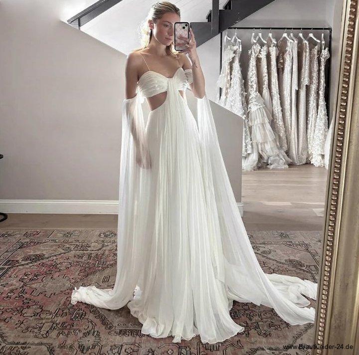 Spaghettiträger Chiffon Boho Brautkleid Levke mit Cape&nbsp;Bodenlang