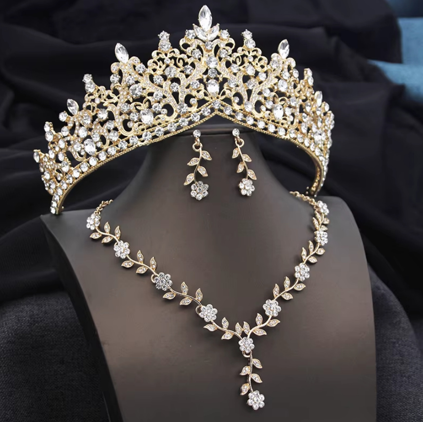 Brautschmuck Set Dana Tiara Halskette und Ohrringe im Set&nbsp;Gold