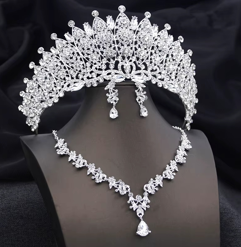 Brautschmuck Set Deloris Halskette mit Ohrringe im&nbsp;Set