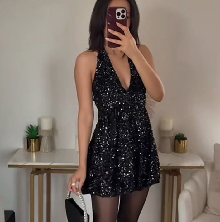 Sexy Glitzer Minikleid in Schwarz mit Neckholder&nbsp;Träger