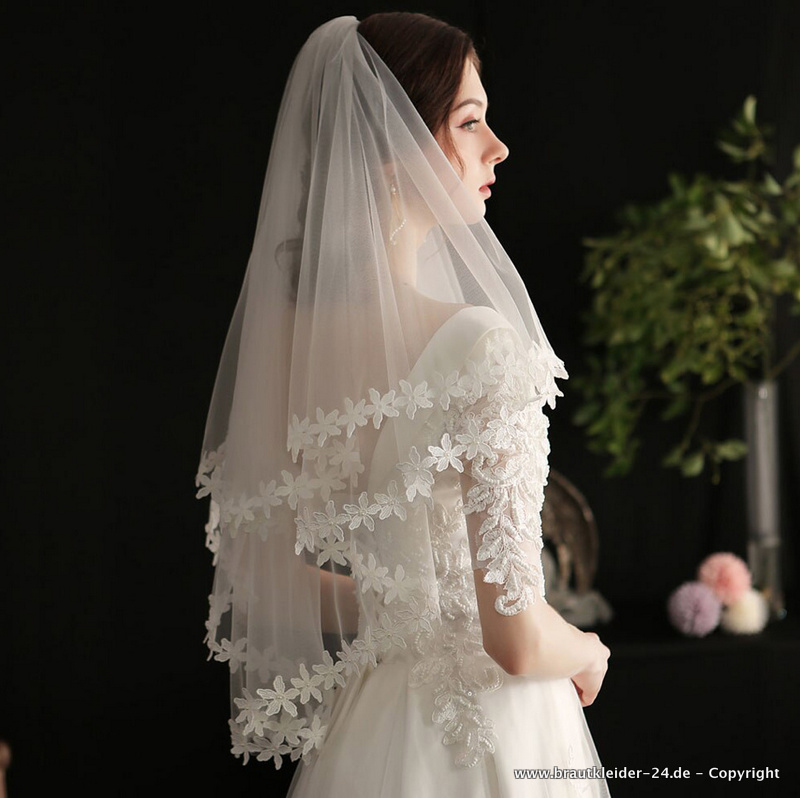 Brautschleier Mareile mit Blumen Perlen Applikationen&nbsp;Elbogenlang