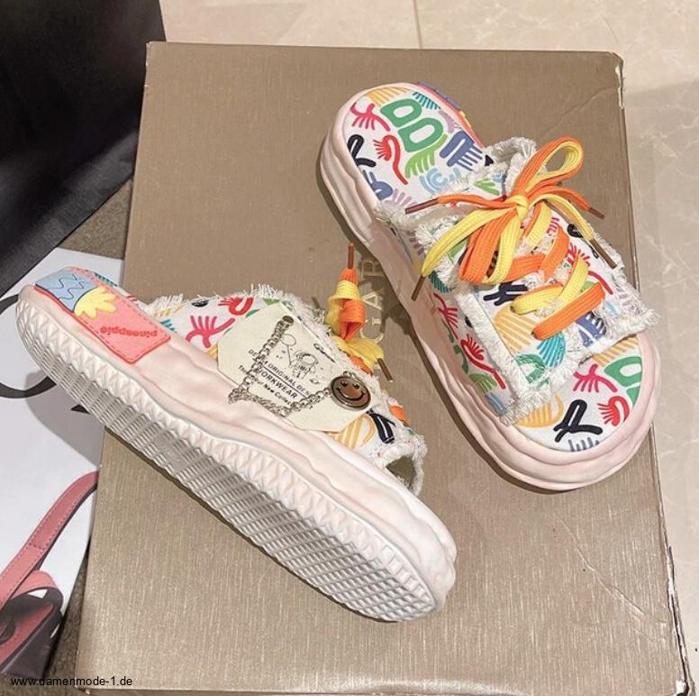 Graffiti Outdoor Sommerschuhe Plateau Clogs mit&nbsp;Schnürrsenkel