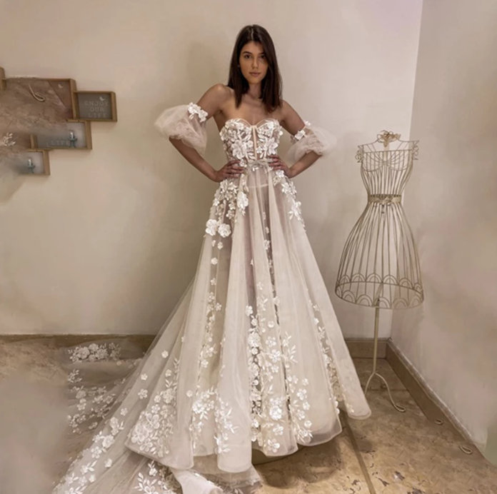 Schulterfreies Blumen Boho Brautkleid Berenike&nbsp;Romantisch