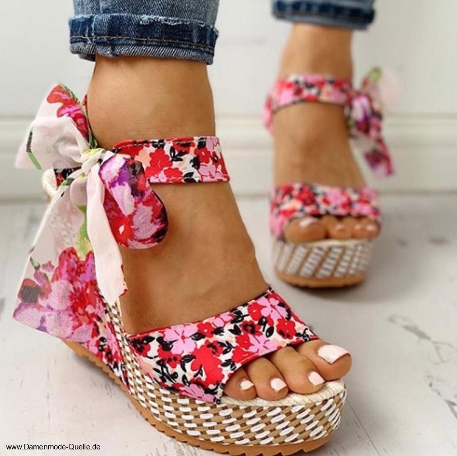 Boho Keil Sommerschuhe in Rosa mit&nbsp;Blumen