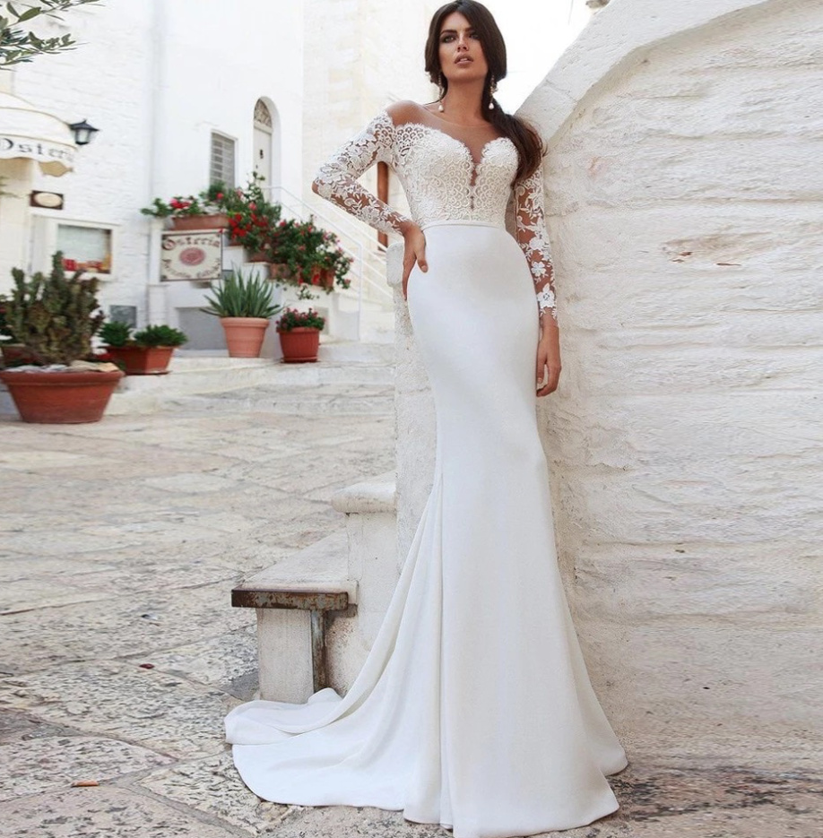 Fit and Flare Langarm Brautkleid Dafne Schulterfrei mit Spitze und&nbsp;Schleppe