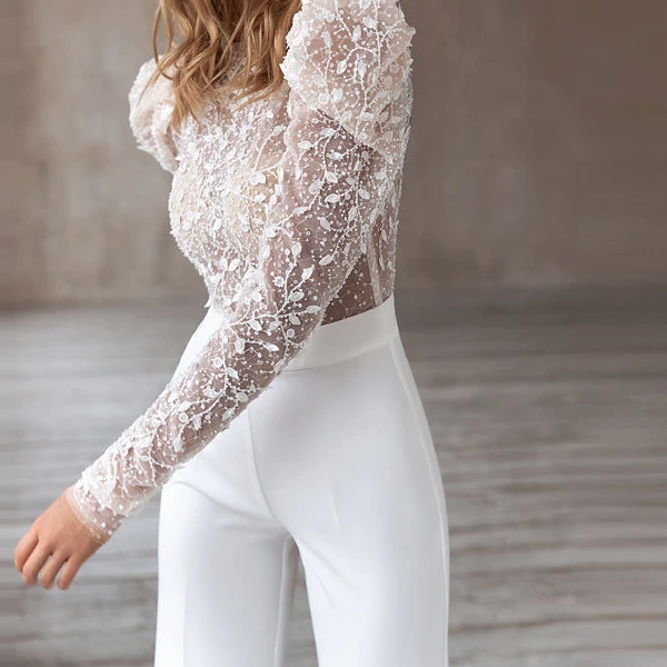 I Linie Braut Einteiler für den Standesamt mit Spitze und Rückenausschnitt