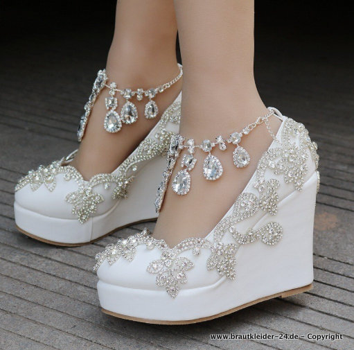 Plateau Brautschuhe Abendschuhe in Weis mit Kristall&nbsp;Kette
