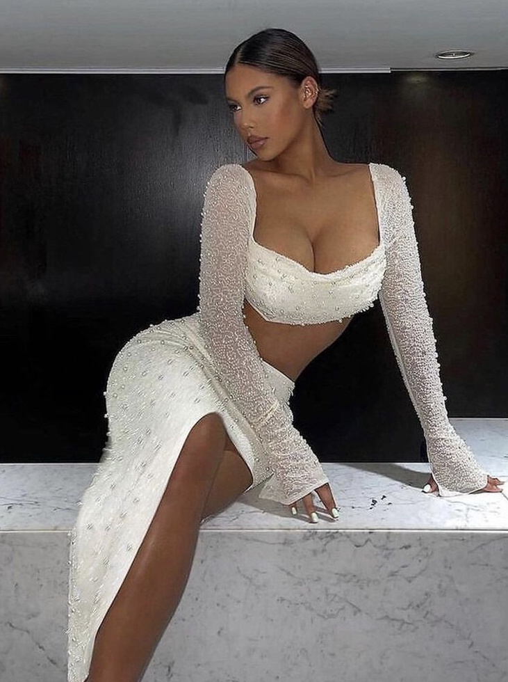 Standesamt Outfit Sexy Zweiteiler für die Braut mit&nbsp;Perlen