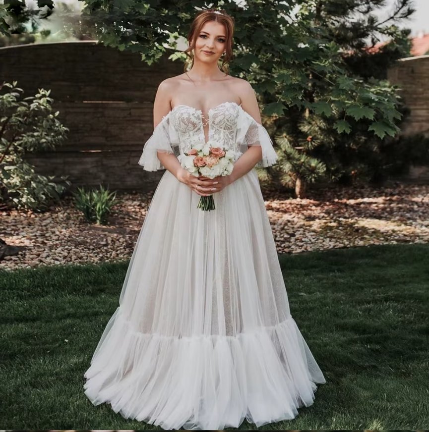 A Linie Boho Brautkleid Fatima Schulterfrei mit Lingerie Oberteil und&nbsp;Spitze