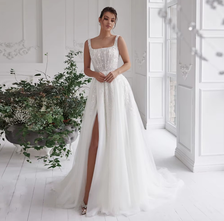 A Linie Brautkleid Felizitas mit Sexy Schlitz und Glitzer Perlen&nbsp;Paillettten