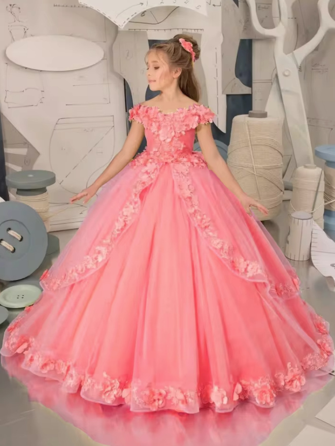 A Linie Prinzessin Blumenmädchen Kleid Ejla mit Blumen Spitze in&nbsp;Lachs