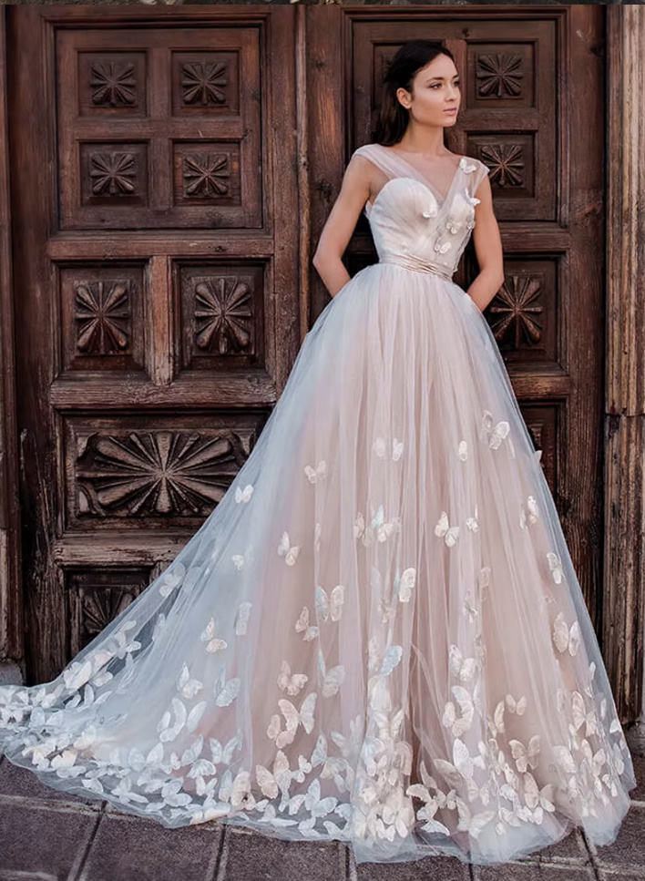 A Linie Tül Brautkleid Farina in Champagne mit&nbsp;Schmetterlinge