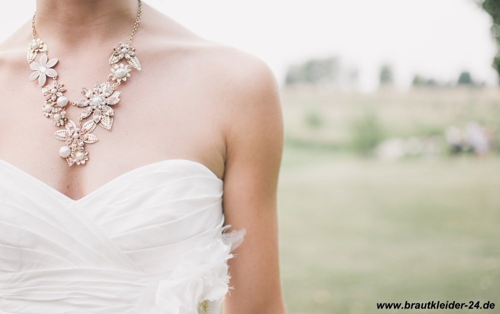 Eleganz und Zeitlose Schönheit: Die Brautschmuck-Sets 2025 für den großen&nbsp;Tag