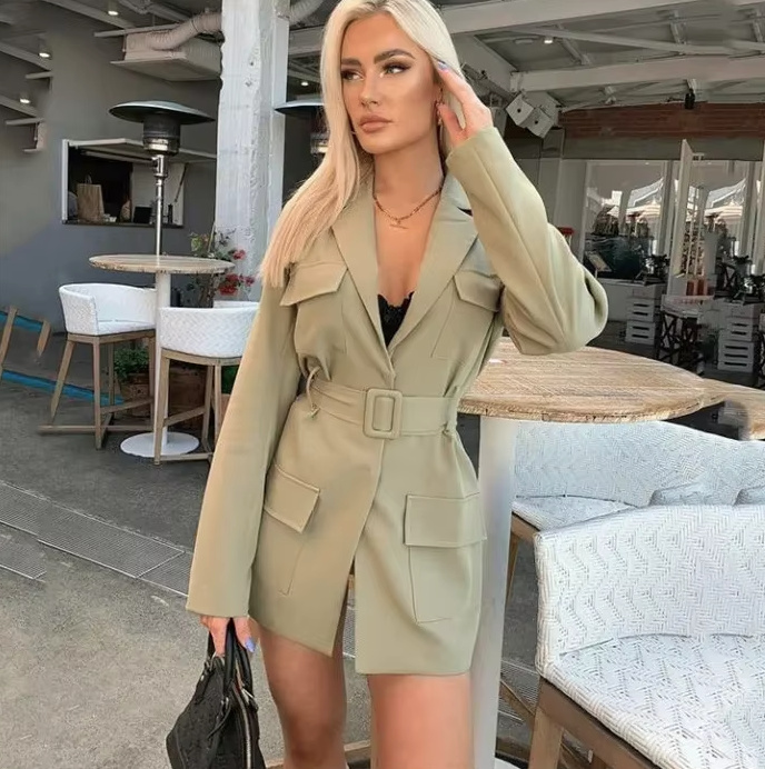 Damen Übergangsjacke Dagny mit Gürtel in Khaki