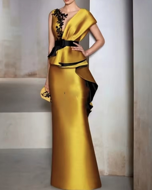 Fit and Flare Brautmutterkleid Enissa in Gold mit&nbsp;Spitze