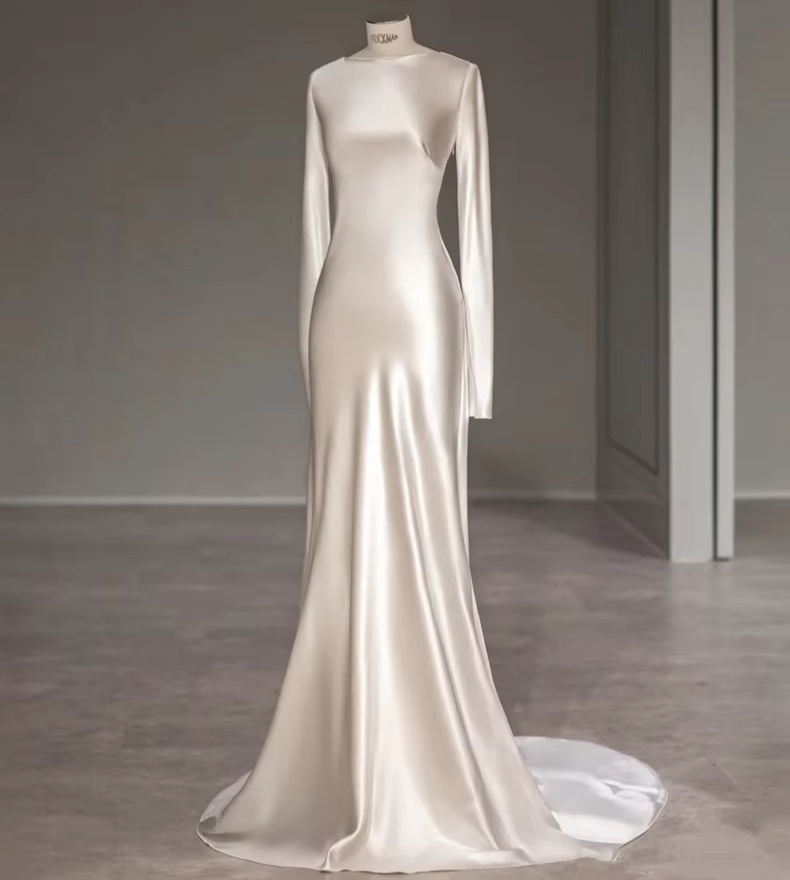 Fit and Flare Clean Chic Brautkleid Fernanda mit&nbsp;Pinselschleppe