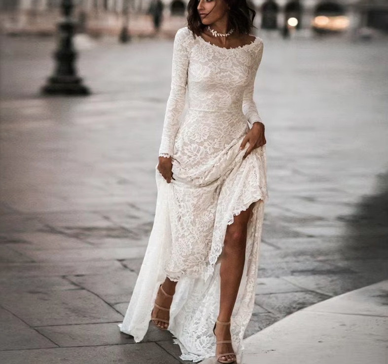 Langarm I Linie Brautkleid Elora aus Spitze mit&nbsp;Schleppe