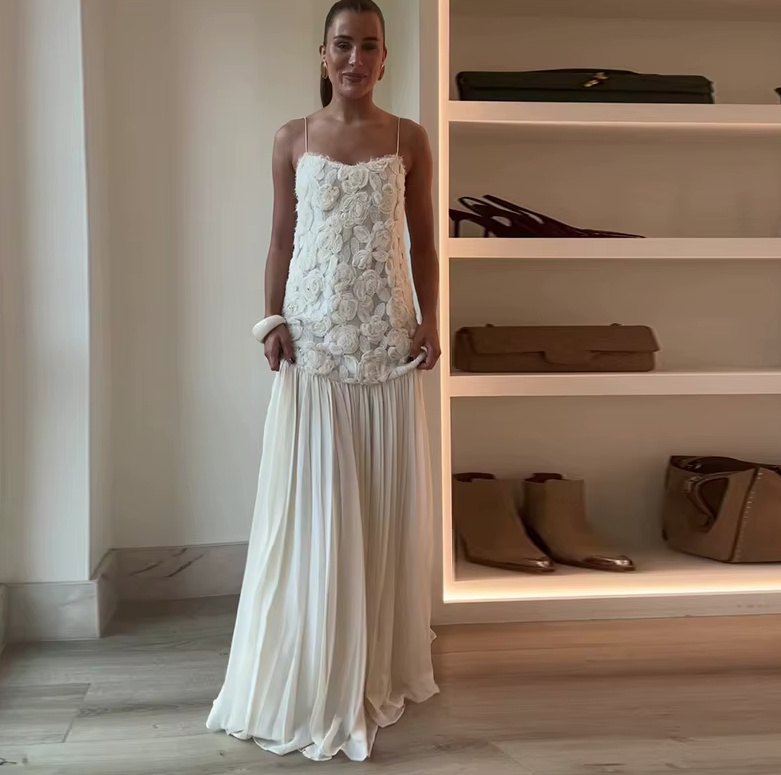 Retro Style Maxi Sommerkleid Elegant mit Träger und Blumen in&nbsp;Weiß