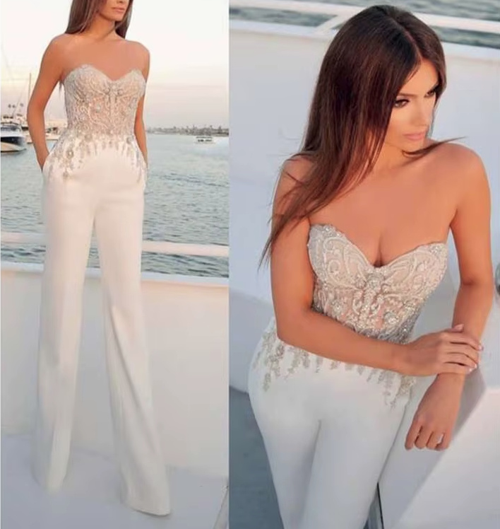 Schulterfreies I Linie Braut Einteiler Outfit mit Perlen Pailletten&nbsp;Stickereien