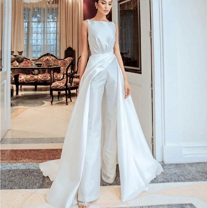 I Linie Satin Braut Overall Einteiler für die Braut mit&nbsp;Schleppe