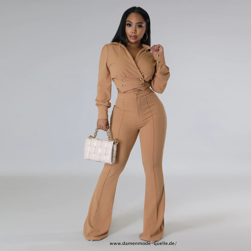Damen Set Zweireiher Blazer und Flare Hosen Anzug set in&nbsp;Hellbraun