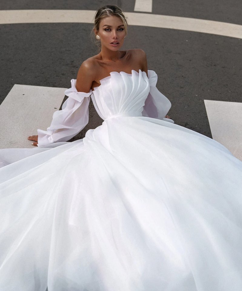 Schulterfreies Organza Brautkleid Aitana Ärmel&nbsp;Abnehmbar