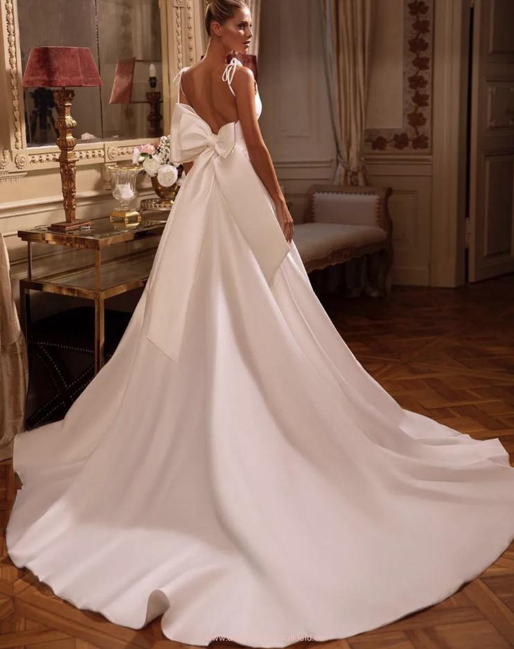 Ball Linie Brautkleid Lucca mit Schleppe und&nbsp;Schleife