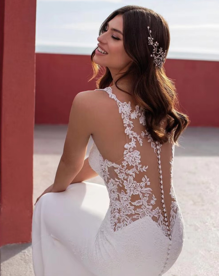 Sexy Spaghettiträger Fit and Flare Brautkleid Clea mit Illusion Ausschnitt am&nbsp;Rücken