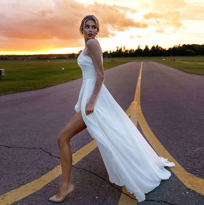 A-Linie Brautkleid Floria mit Illusions Ärmel Perlen Stickereien und&nbsp;Schlitz