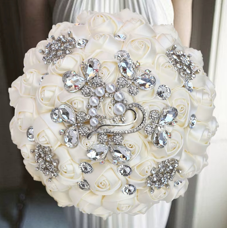 Diamant Kristall Hochzeit Bouquet Brautstrauß in Elfenbein&nbsp;Rund