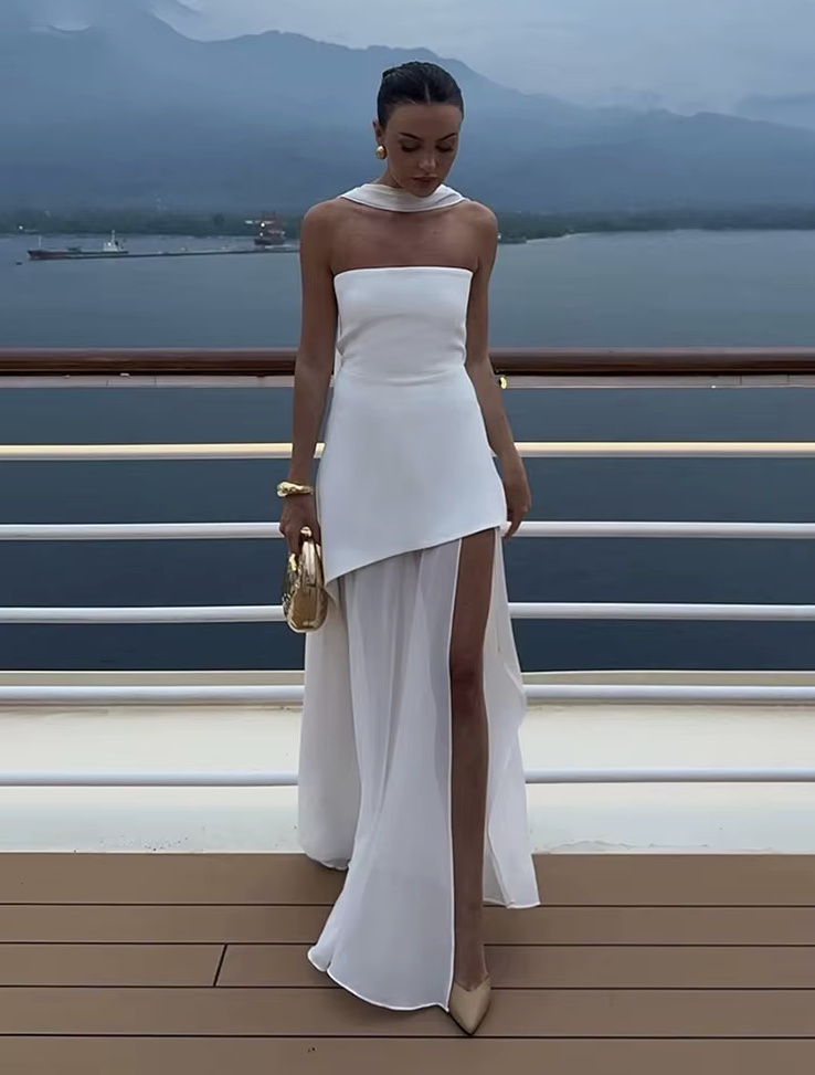 Elegantes Schulterfreies Kleid 2025 mit Stola in&nbsp;Weiß