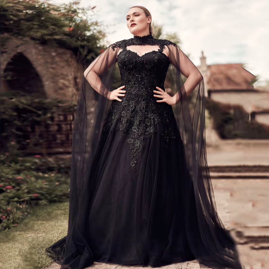 Funkelndes Schwarze Brautkleid Faizar auch in Großen Größen