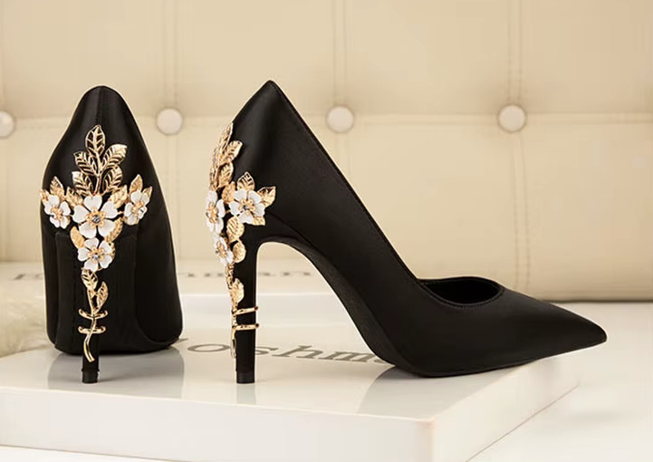 Luxus Blumen High Heels Hochzeitsschuhe Fibi&nbsp;Schwarz