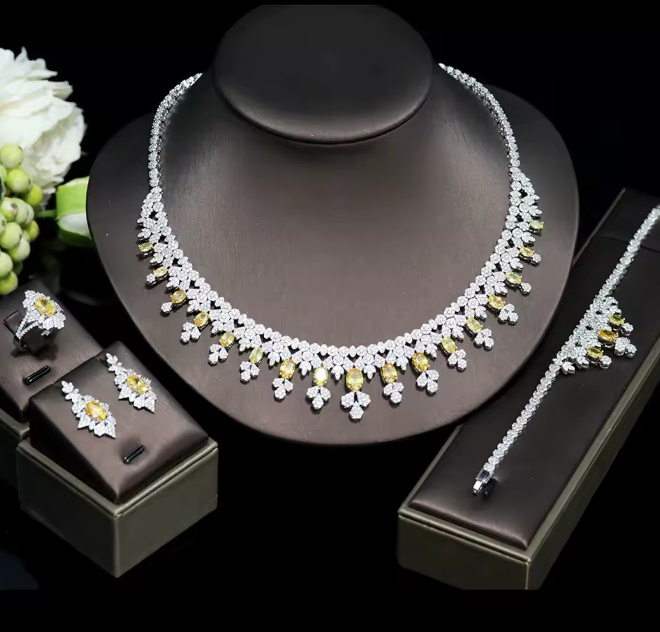 Luxus Zirkonia Brautschmuck Set Cami Silber Gelb&nbsp;Fünfteilig