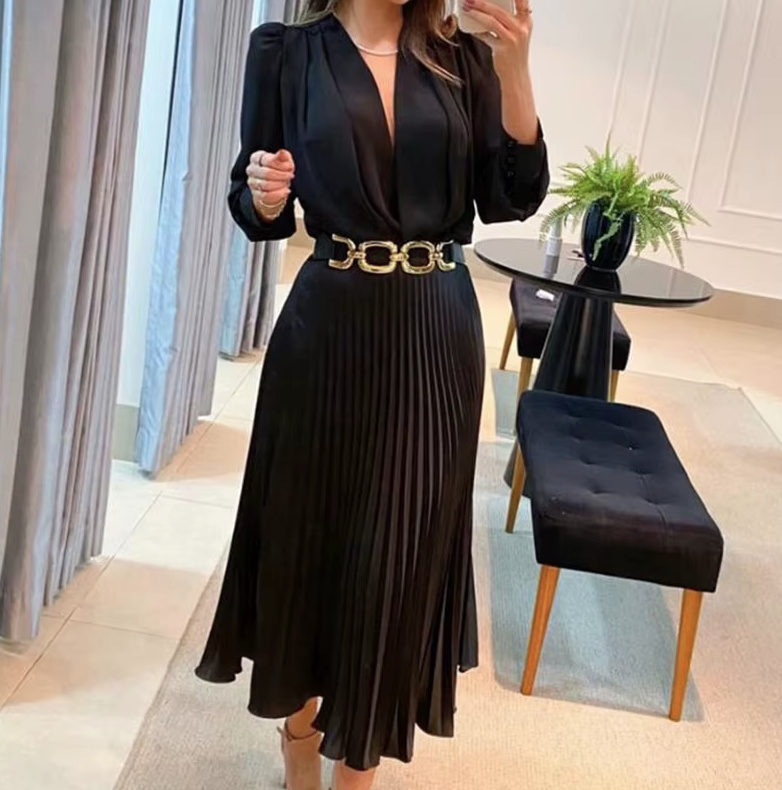 Plissee Maxikleid 2025 Elegant in Schwarz&nbsp;Wadenlang